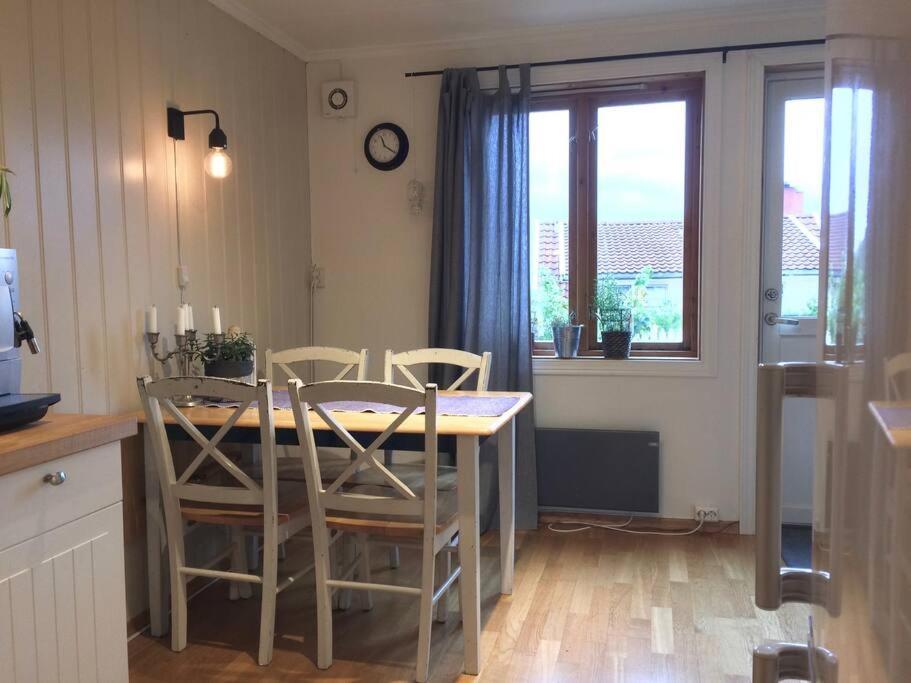 Cosy Flat For 4 Persons Apartamento Kristiansand Exterior foto